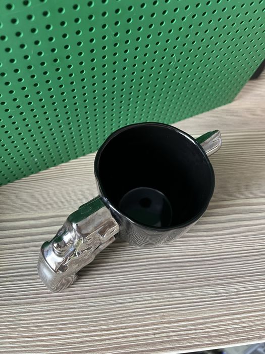 Чашка пістолет. Чорна чашка . Оригінальна чашка
