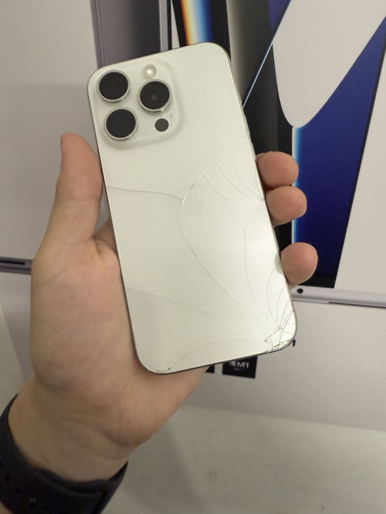 iPhone 15 Pro 128 GB