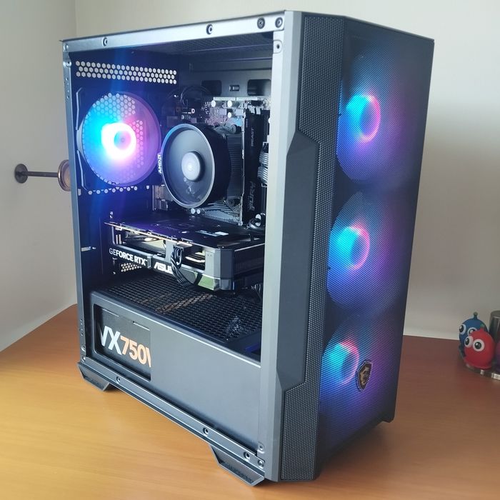PC Gamer (Ryzen 7 5700 | RTX 5060 | 32Gb DDR4)
