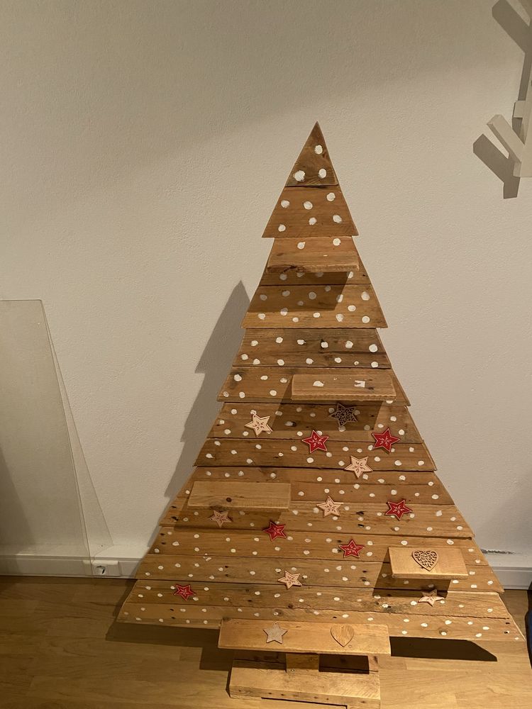 Árvore (de Natal) em madeira