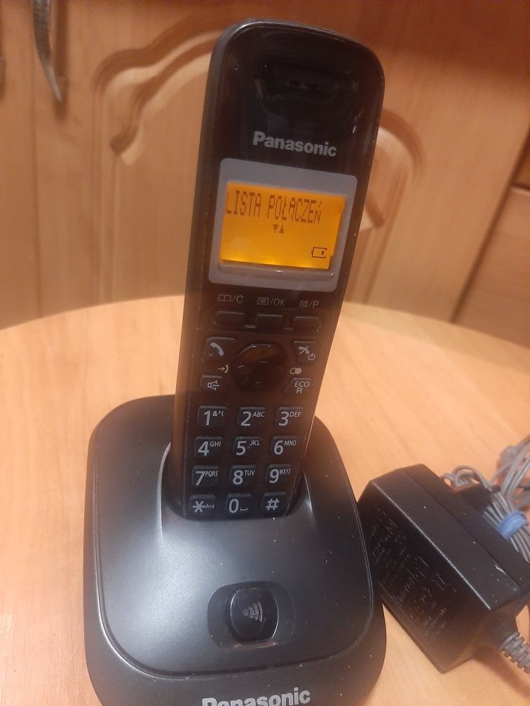 Telefon stacjonarny Panasonic KX-TG2511PD  i TG2711PD ładowarka i kabl