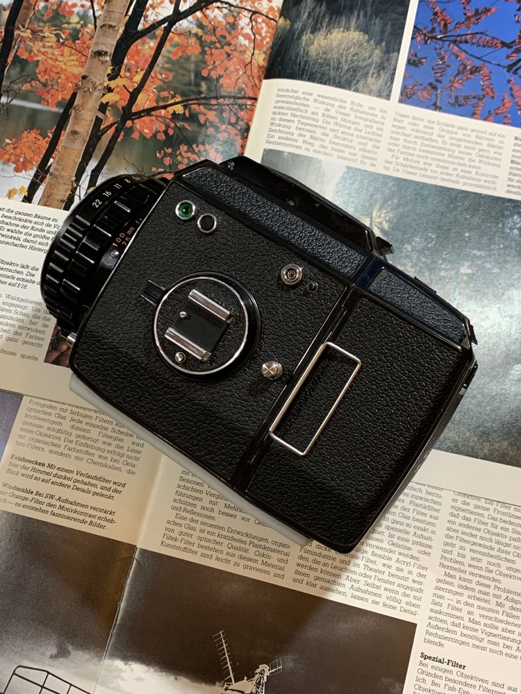 Bronica EC with Zenzanon MC 80mm f2.4 (дуже рідкісний обʼєктив)