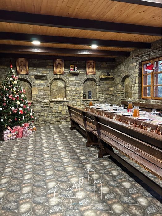 Продам дачні будинки біля річки