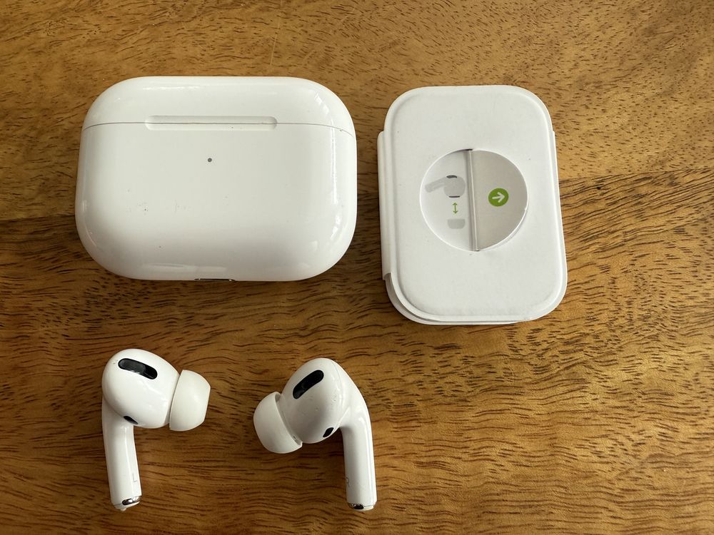 oryginalne apple AirPods Pro 1 + case USZKODZONE