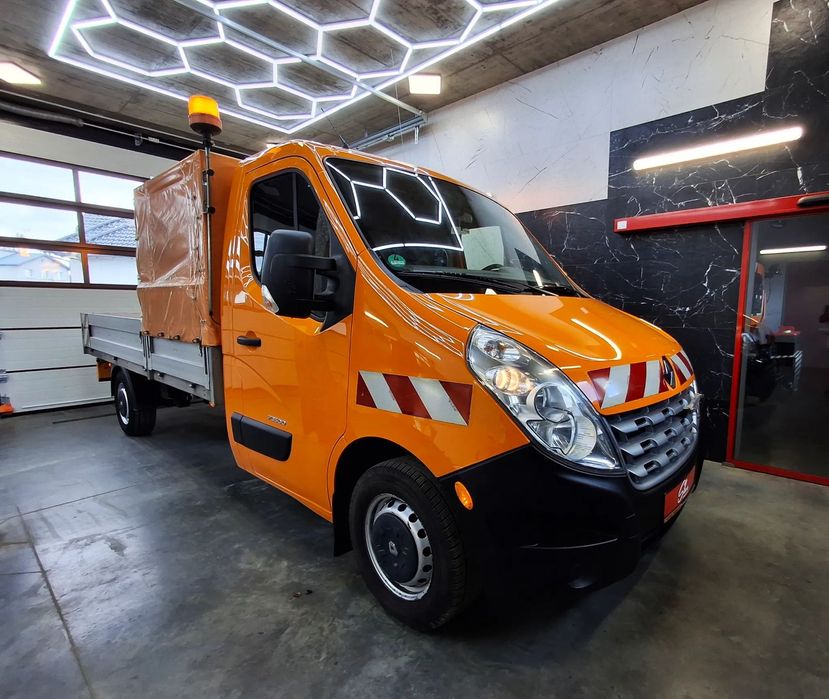 Renault Master Lift 2012r Skrzynia 4metry Służba Drogowa Oświetlenie Ostrzegawcze Kamera Cofania Automatyczna Skrzynia Biegów Hak Samochód Drogowy Webasto Przetwornica 230V