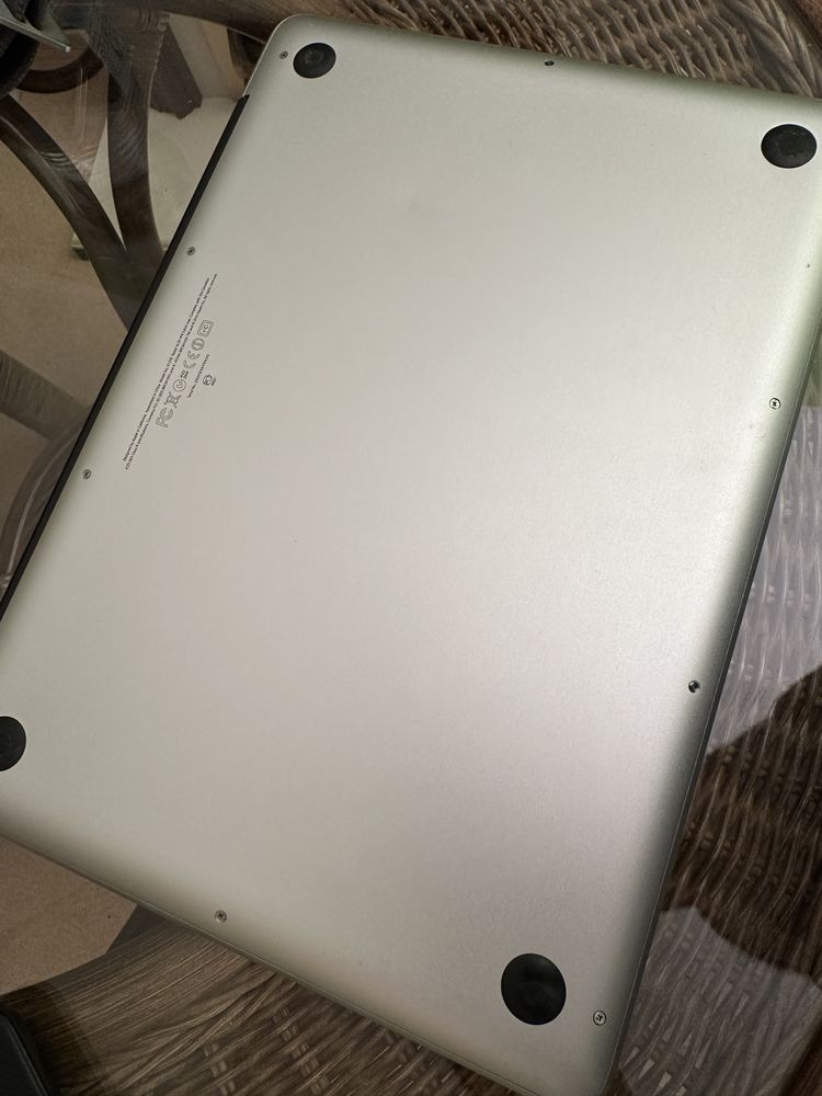 Apple MacBook Pro