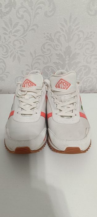 Buty sportowe Lacoste jasne