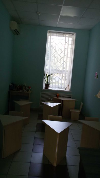 Оренда без комісії частини приміщення 70 м.кв.м., вул. Житомирська 55.