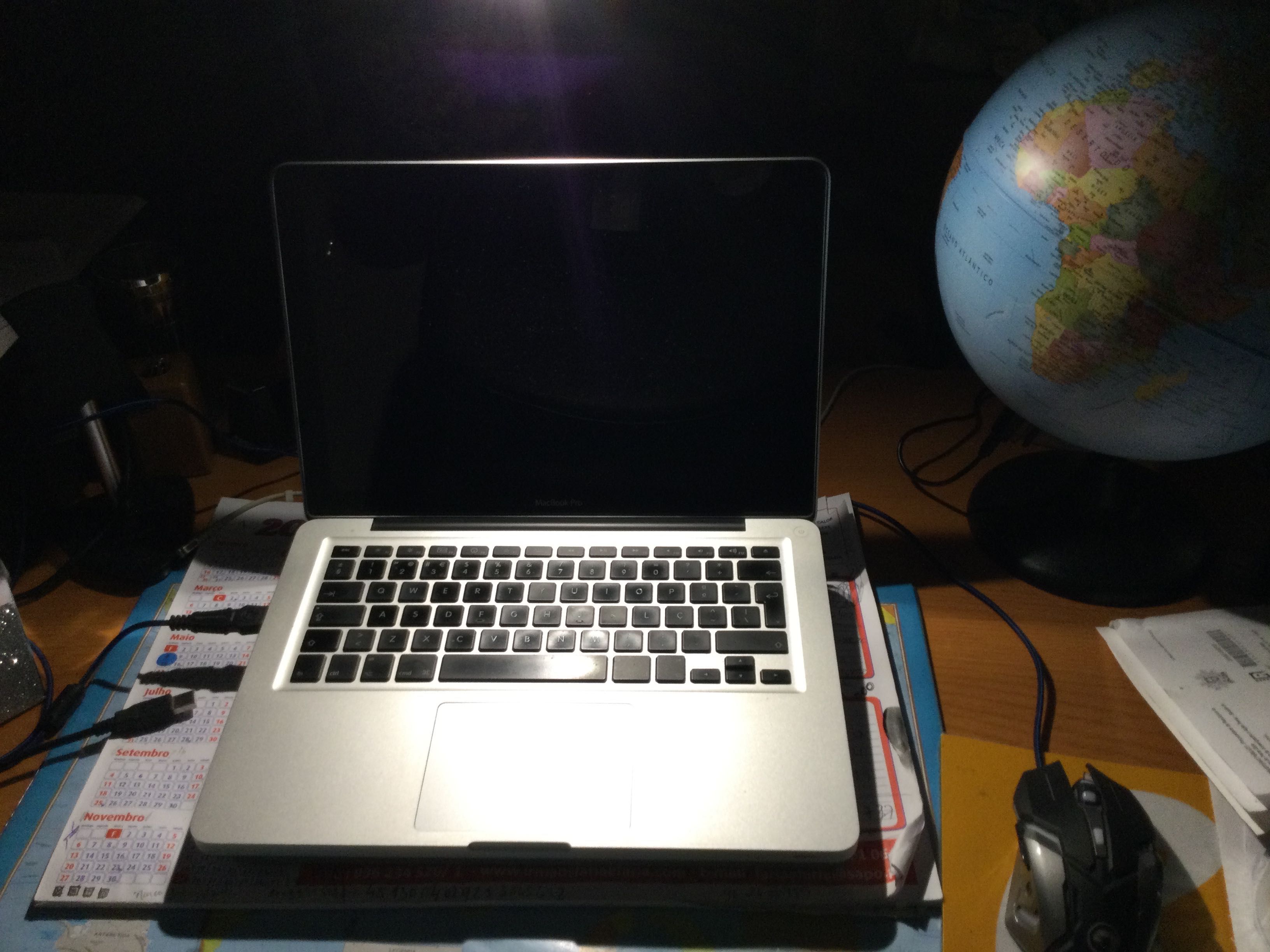 MacBook Pro  2010