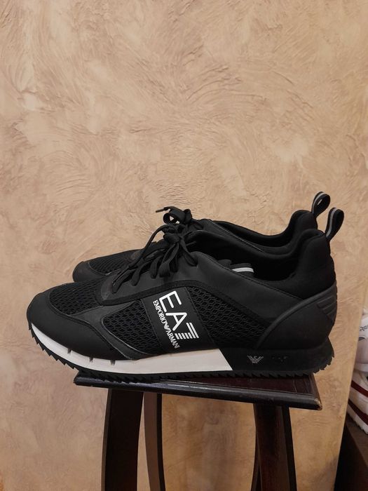 Продам кроссовки EA7 Emporio Armani Размер 43.5