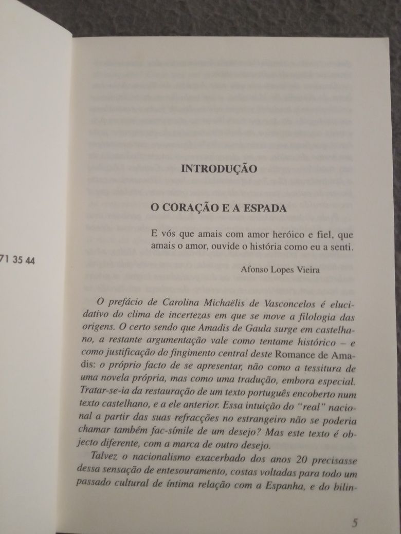 Vários Livros Juvenis Usados