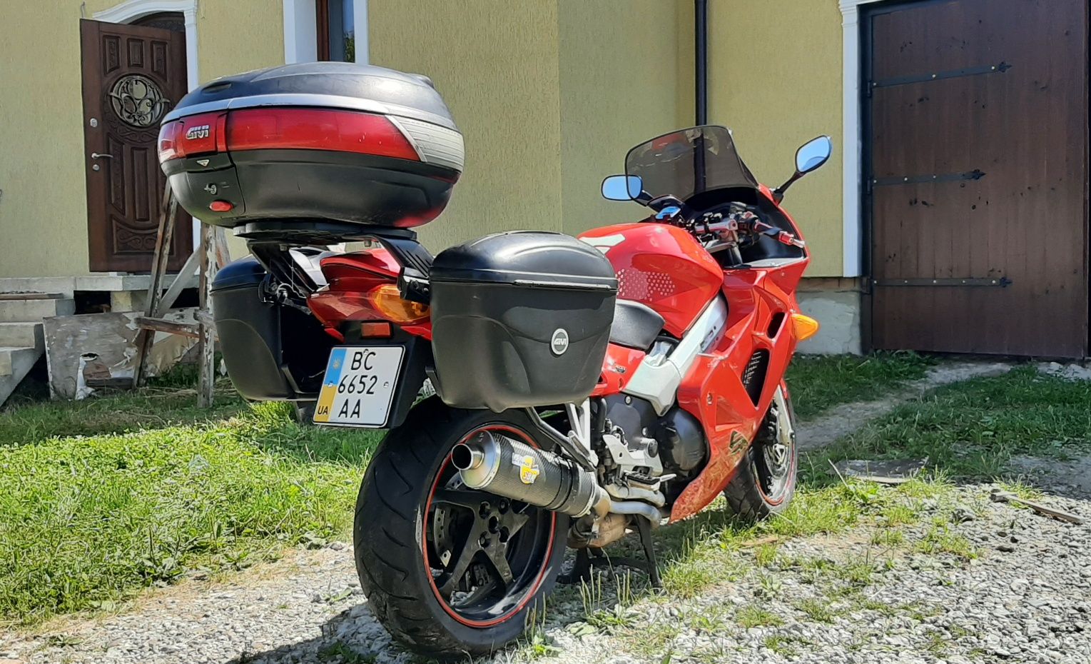 Honda VFR800 FI 2000р.