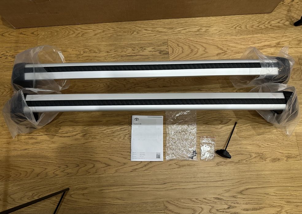 Balki dachowe bagażnik Toyota CHR 2 II Oryginał NOWY !