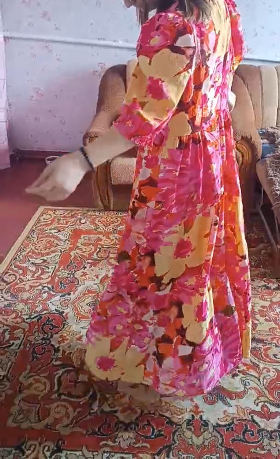 Нове плаття( бомбезна)