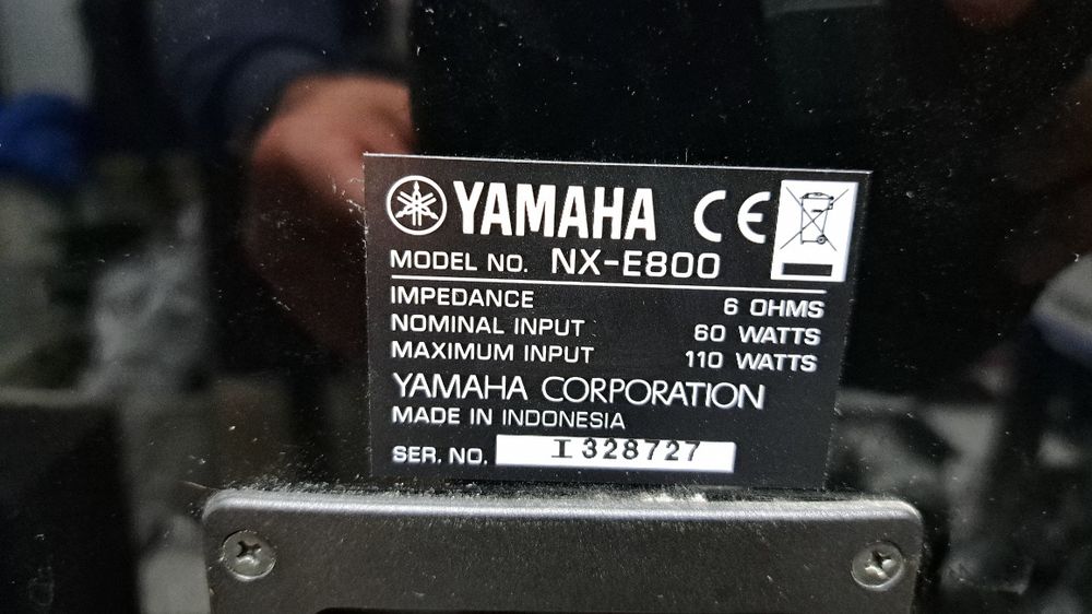 Kolumna Yamaha NX-E800