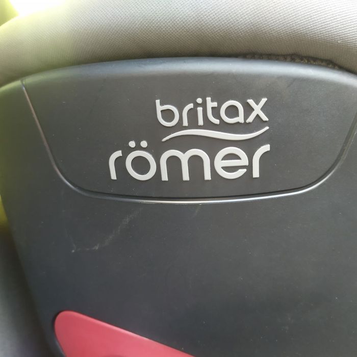Автокрісло BRITAX ROMER KIDFIX 2 S  Група 2/3 (15-36кг)