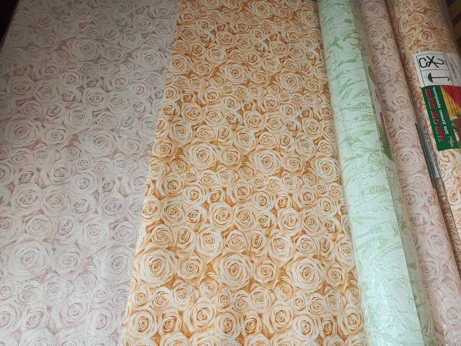 Шпалери Слов'янські гарячого тиснення смуги та Ланіта рулон метрові