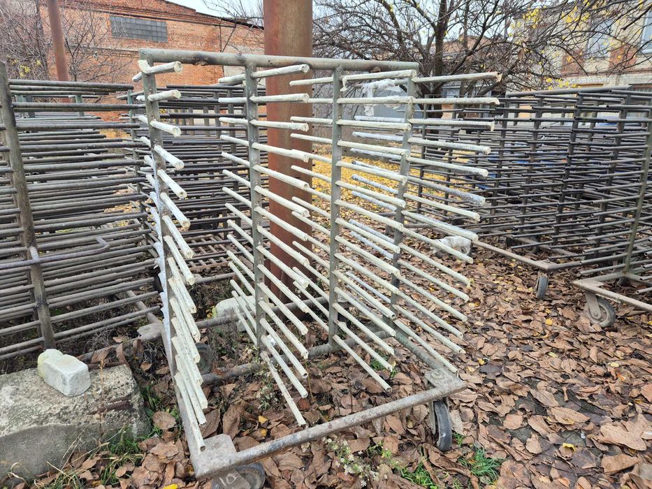 Стіл роликовий стол тележка на колесах конвеєр стелаж