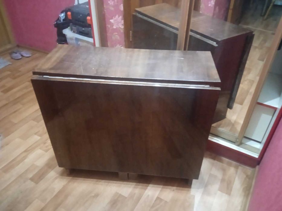 Стол СССР для вечеринок или гаража