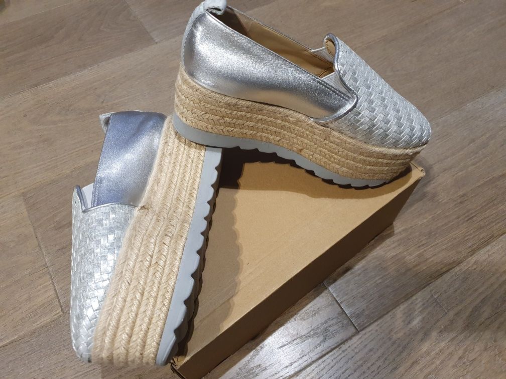 Buty srebrne espadryle Guess 37 nowe