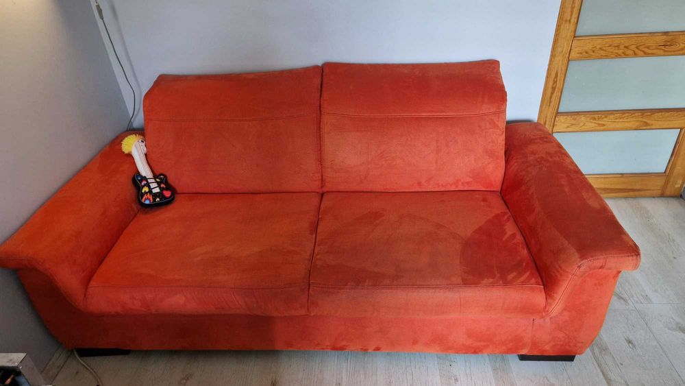 Sofa nie rozkladana. WYGODNA w dobrym stanie pomaranczowa