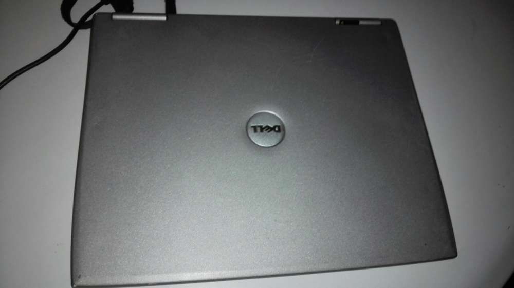 Dell D600 a funcionar