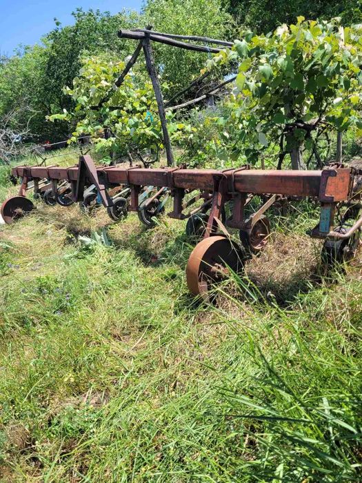 Продам культиватор крн 5.6