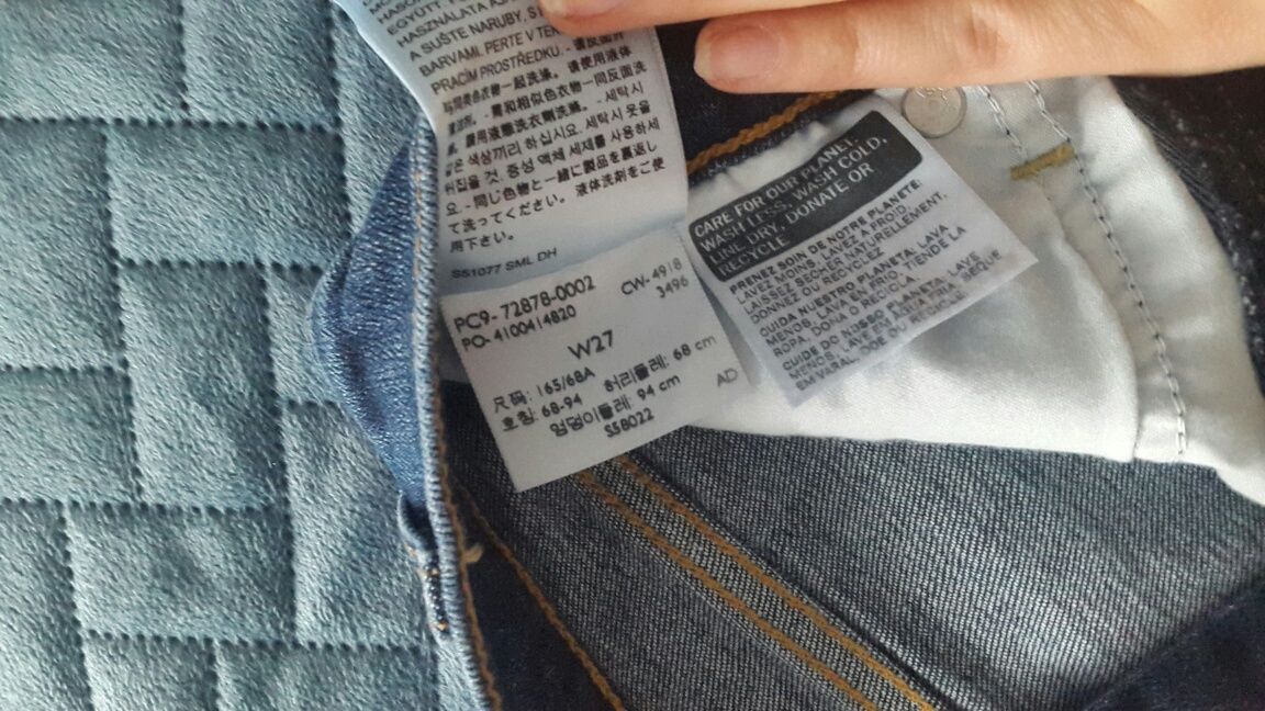 Spodenki shorty damskie Levis damskie S nowe