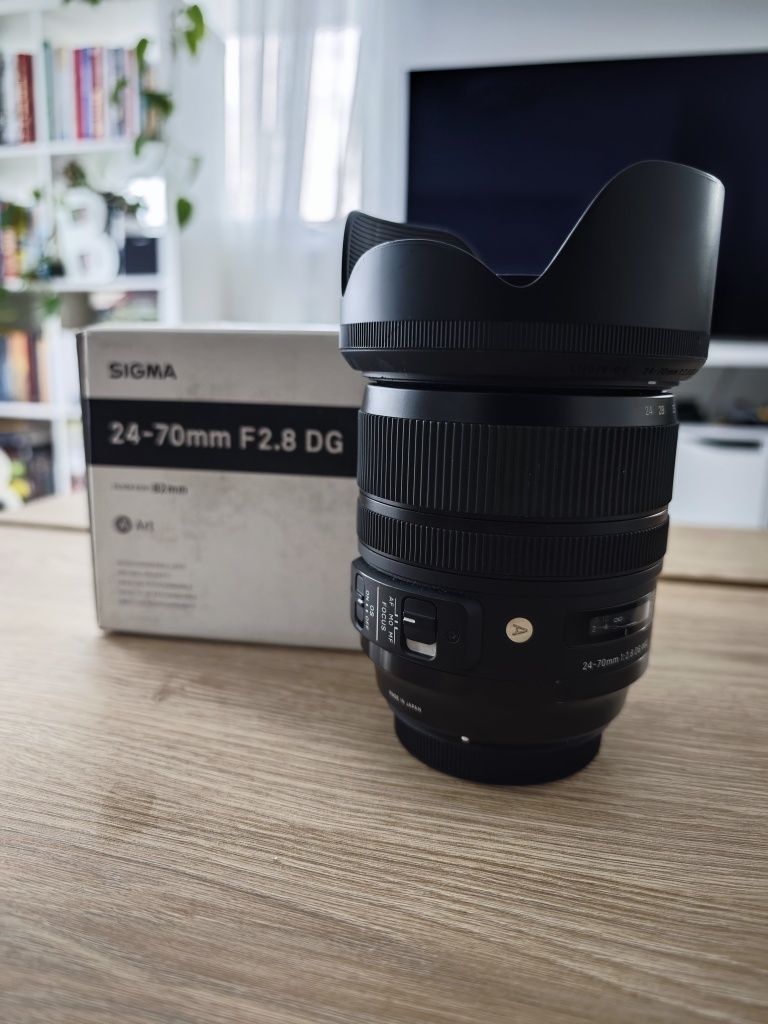Obiektyw Sigma 24-70 mm f/2.8 Art DG OS HSM Canon Filtr UV polar