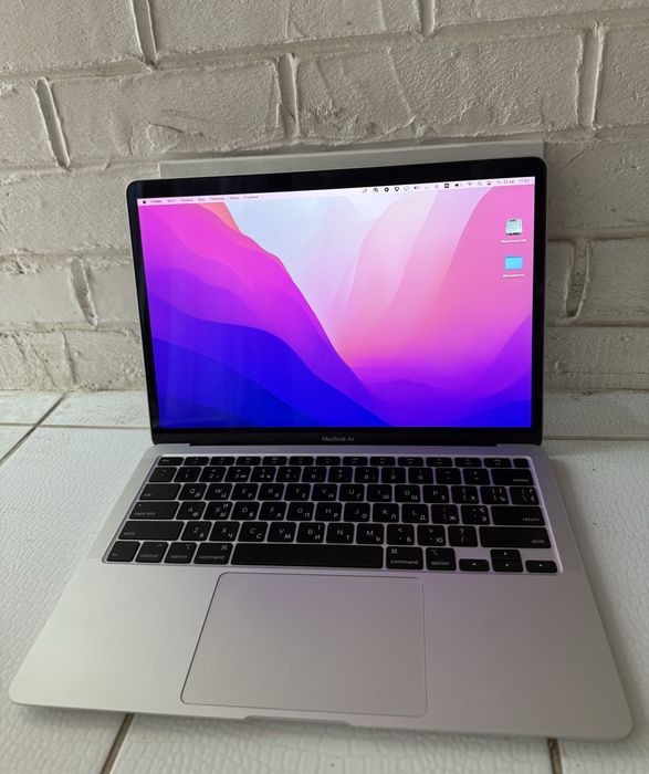 MacBook Air 13 2020 i3 8/256 GB Silver