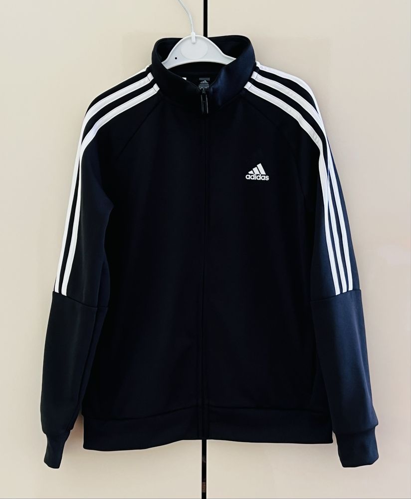 Спортивна кофта, олімпійка adidas 134-140 розміру.