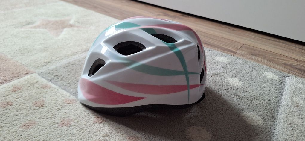 Kask na rower dla dziewczynki Decatlon