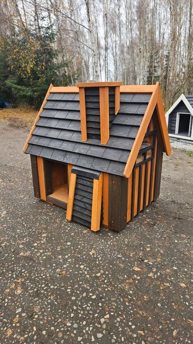 Buda dla psa XXL ocieplana waga 240kg