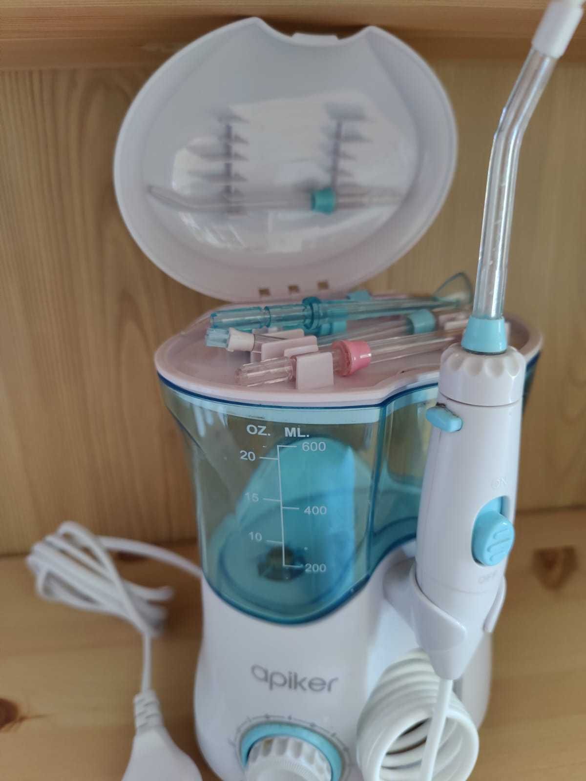 Flosser/Irrigador Dental APIKER