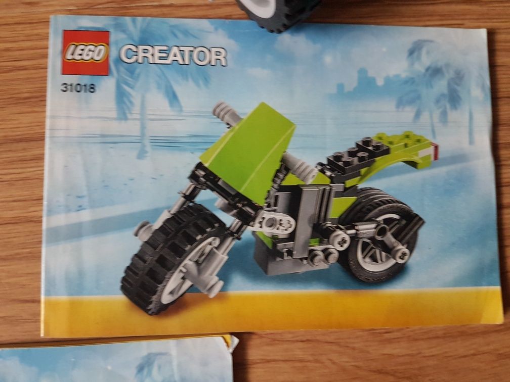 Lego Creator 31018