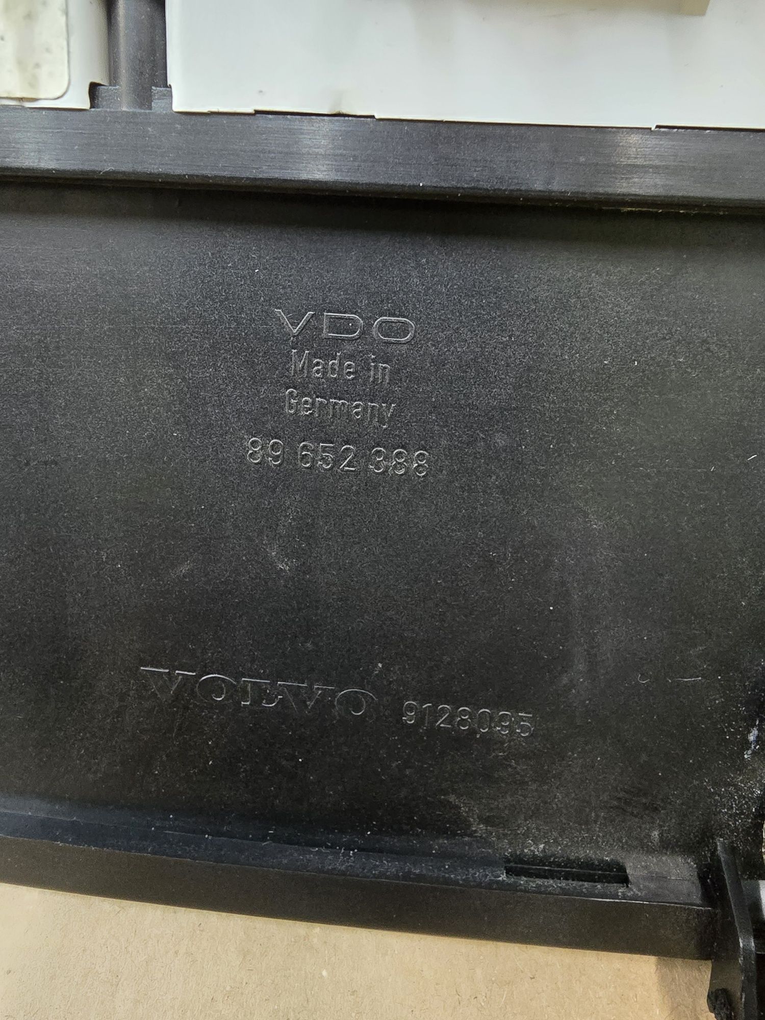 Licznik volvo 850 + info licznika