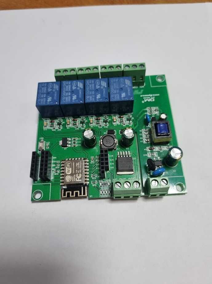 Релейний модуль  Wi-Fi на базі ESP8266 2/4 канали 110/220В ESP-12F