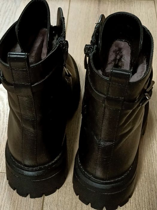 Жіночі черевики, зимові.р.39
