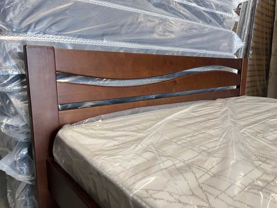 Дерев'яне двохспальне ліжко, ліжко з дерева