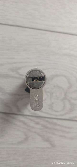 Циліндр (серцевина) Iseo R7 40*40