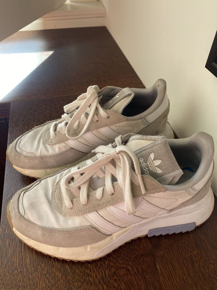 Caçado Adidas 38