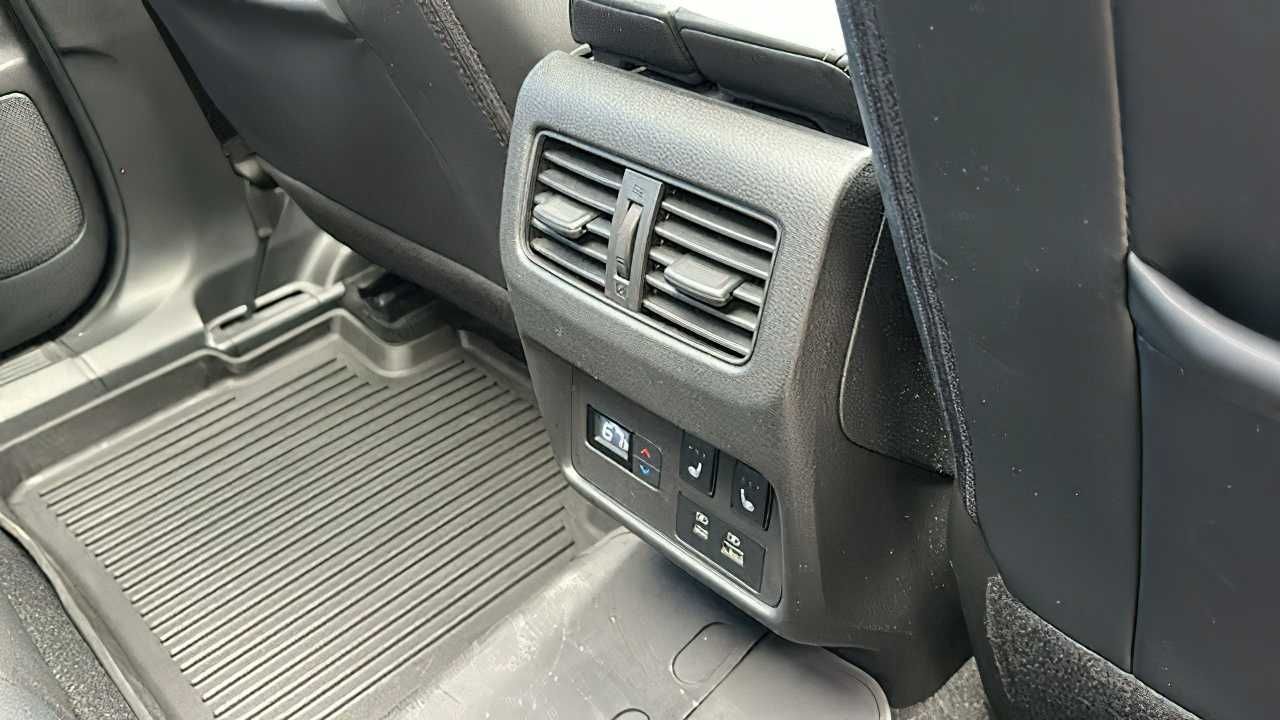 Nissan Rogue Platinum 2023