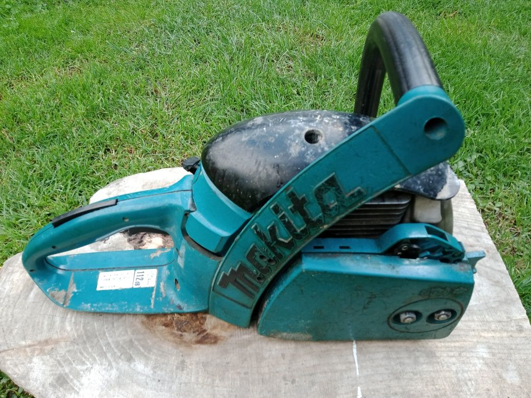 Piła Makita DCS 4610