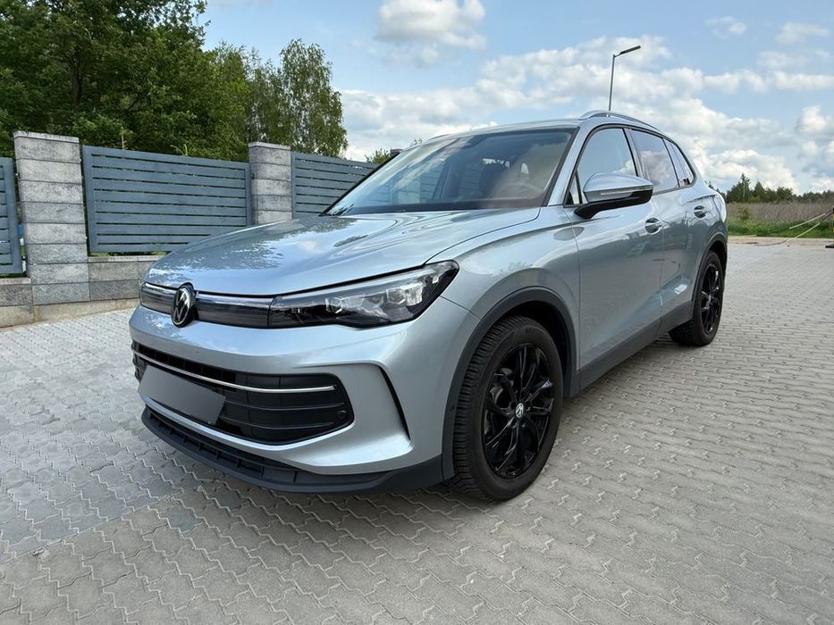 Volkswagen Tiguan cesja leasingu, stan idealny, serwis VW, gwarancja do 11.2028