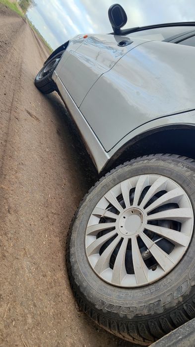 Lanos  Sens 1.3 Газ 4 по бензин