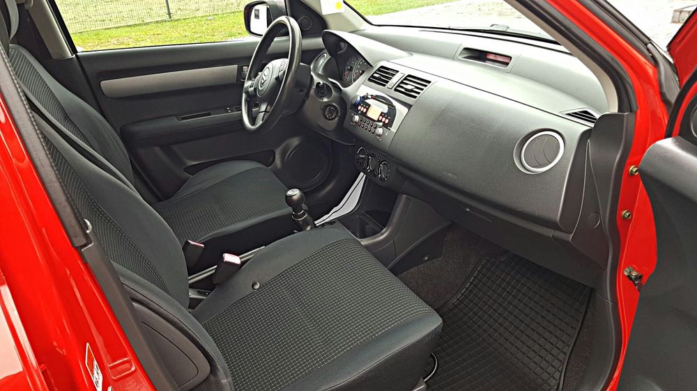 *OKAZ ZDROWIA* Prześliczne SUZUKI Swift Bogata Wersja  Niski Ptzebieg