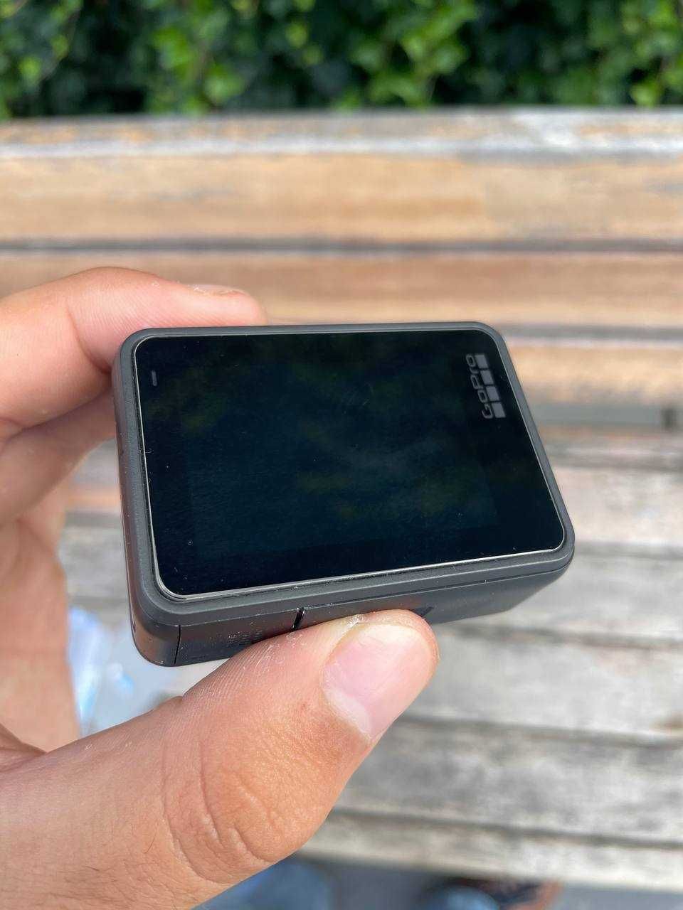 Екшн камера GoPro HERO7 Black з комплектом