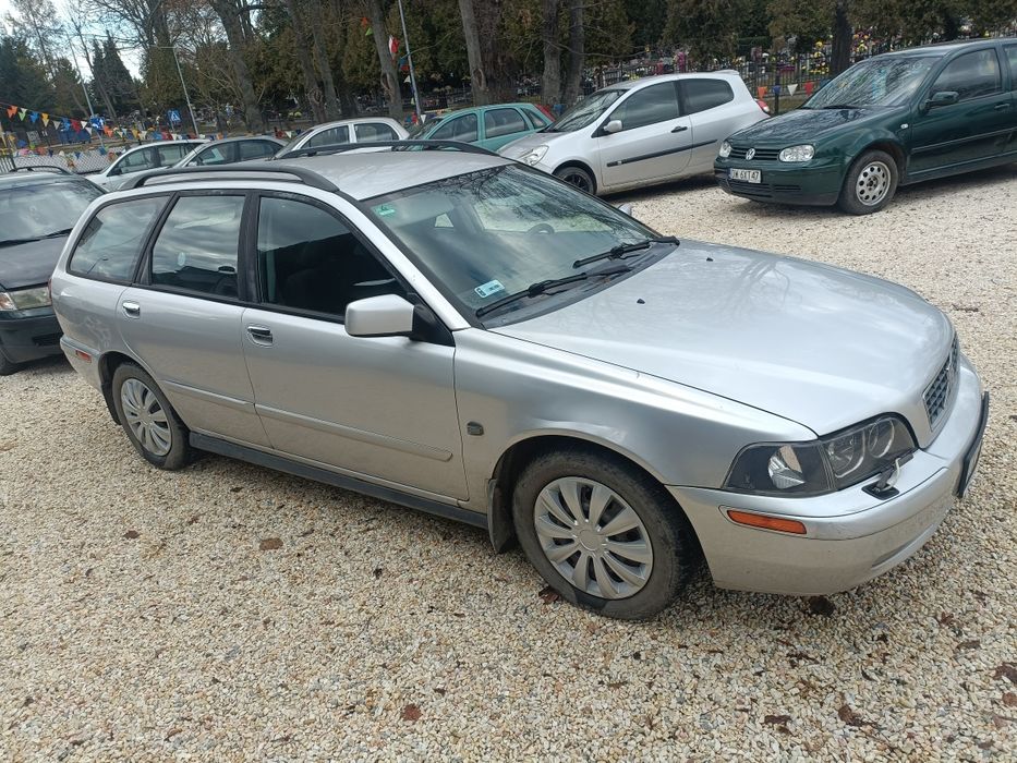 Volvo V40 niezawodny disel 1.9 TDI kombi z hakiem