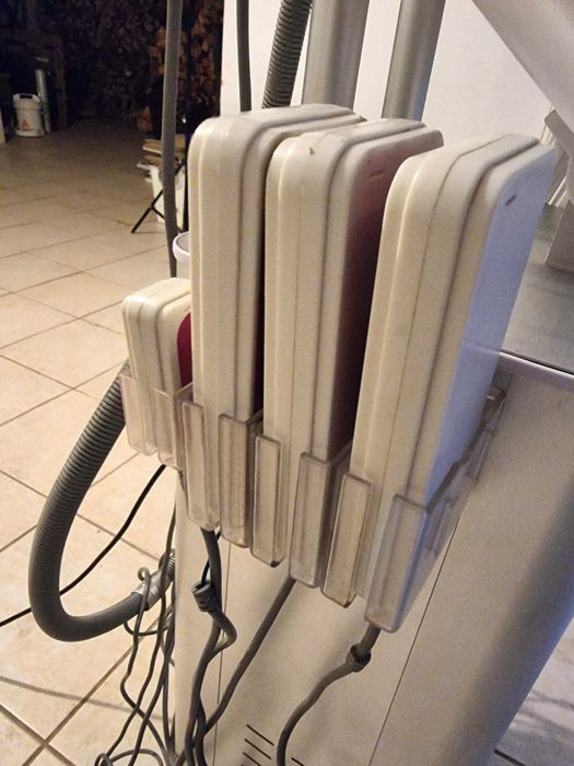 Lipo-laser + Cavitação e Radiofrequência + Vaco