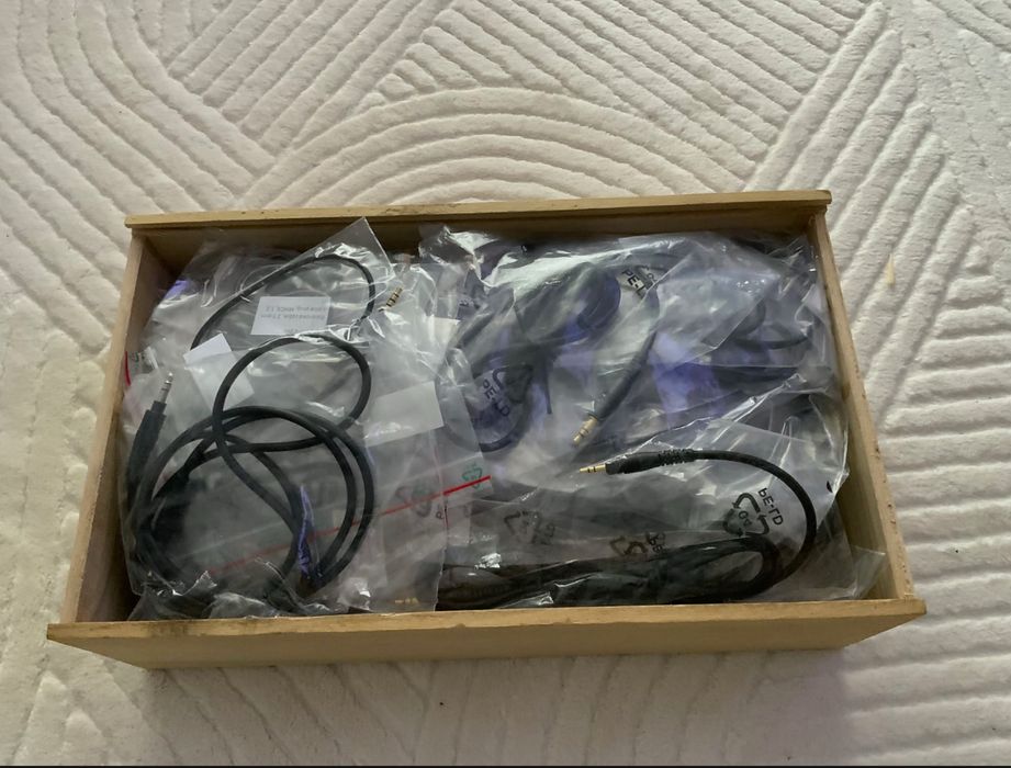 Ultrasone oryginalne kable do profesjonalnych słuchawek studyjnych